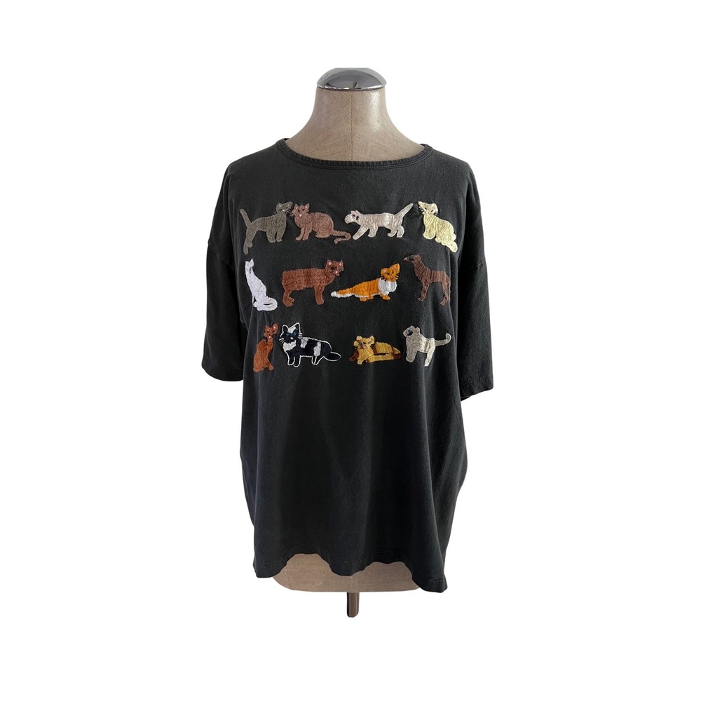 Vintage Fee Fi Faux Embroidered Cats Black Cotton T-Shirt Oversized